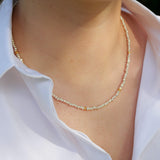 Bicolor gefertige Kette aus sterling Silber und vergoldeten Perlen . Ein ganz besonderes Stück welches sehr alltäglich kombinierbar ist. Länge ca. 45cm. Von True Nuggets.