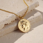 Münzkette Chiara mit antiker Münzreplik aus 925er Silber, vergoldet - True Nuggets of Love