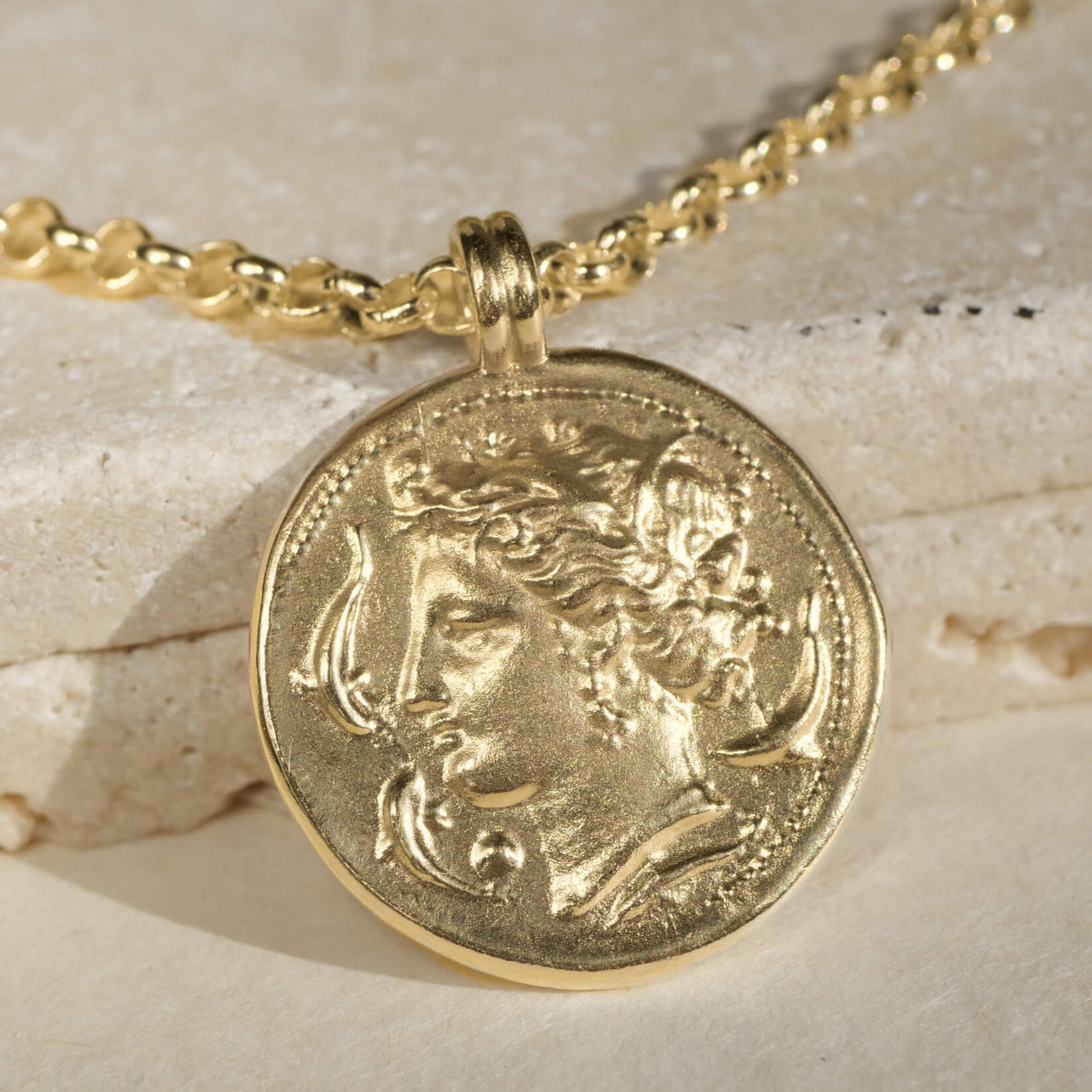 arethusa die Quelle des Lebens und Freiheitsliebende als Münzanhänger von true Nuggets aus Sterling silber mit gold vermeil