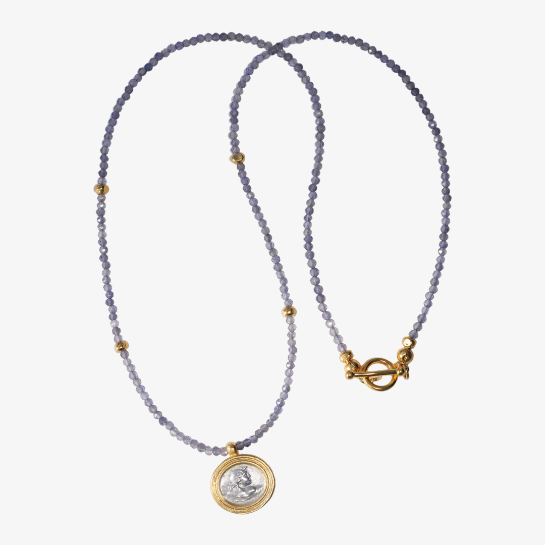 Kette aus blauem Iolith mit Gemme Apollon aus bicolor 925er Silber - True Nuggets of Love