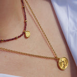 Kette Leona aus Rhodolit mit 925er Silber Anhänger mit Löwe und Stern - True Nuggets of Love
