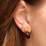 Ohrstecker Flora mit braunen Citrinen aus 18K Gold vermeil. Kleine Blume  Ohrstecker mit Edelstein von True Nuggets