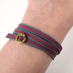 Armband bordo/anthrazit mit Verschluss aus 18K gold vermeil vergoldetes Silber -  True Nuggets of Love
